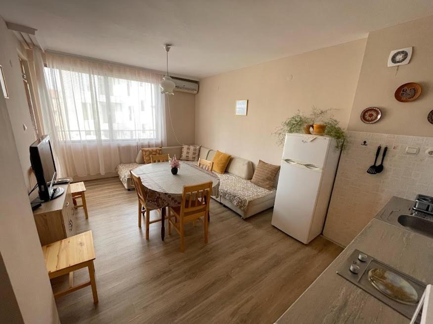 Mariana Guest House Къща За Гости Марияна Pomorie Kültér fotó